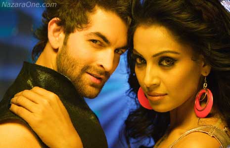 bipasha-basu-neil-nitin-aa-dekhen-zara2