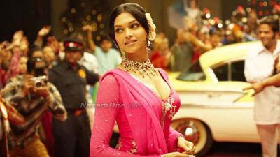 Deepika in Om Shanti Om